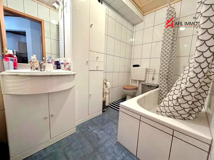 Semi-detached with 5 bedroom(s) to sell in Rosport