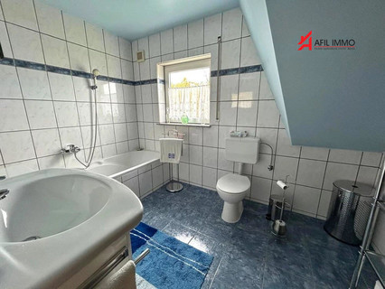 Semi-detached with 5 bedroom(s) to sell in Rosport