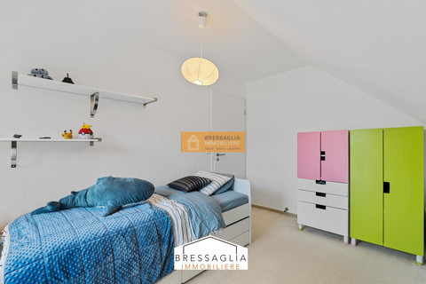 Moradia individual com 5 quarto(s) para venda em Gostingen