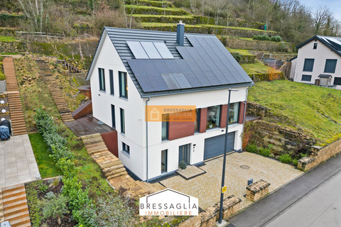 Moradia individual com 5 quarto(s) para venda em Gostingen