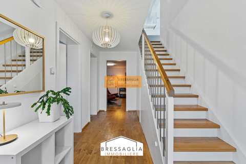 Moradia individual com 5 quarto(s) para venda em Gostingen