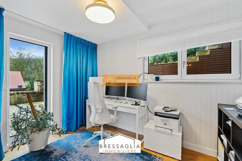 Moradia individual com 5 quarto(s) para venda em Gostingen