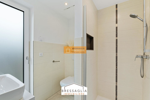 Moradia individual com 5 quarto(s) para venda em Gostingen