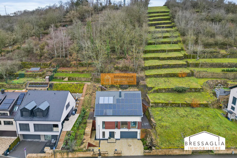 Moradia individual com 5 quarto(s) para venda em Gostingen