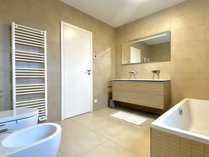 Apartamento com 3 quarto(s) para alugar em Luxembourg-Kirchberg