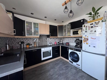 Apartment with 2 bedroom(s) to sell in Roeser