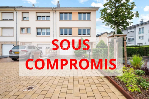 Moradia com 3 quarto(s) para venda em Bettembourg