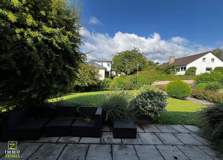 House with 8 bedroom(s) to sell in Bitburg