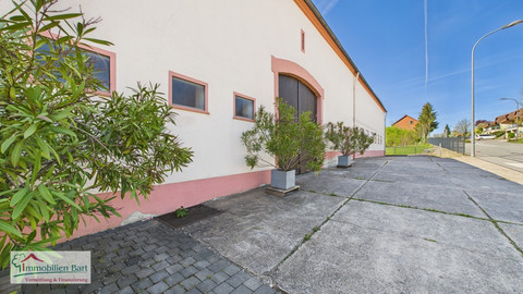 House with 5  bedroom(s) to sell in Freudenburg