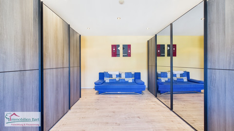 House with 5  bedroom(s) to sell in Freudenburg