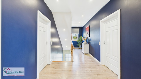 House with 5  bedroom(s) to sell in Perl