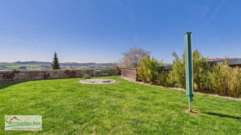 House with 5  bedroom(s) to sell in Perl