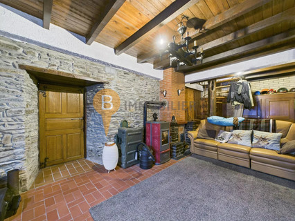 Moradia geminada com 3 quarto(s) para venda em Boulaide