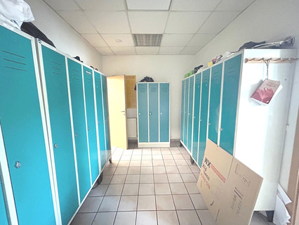 Warehouse/storage area to sell in Treves-Euren