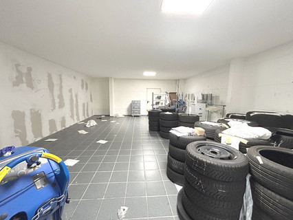 Warehouse/storage area to sell in Treves-Euren