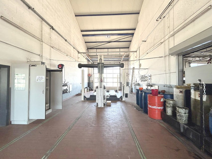 Warehouse/storage area to sell in Treves-Euren
