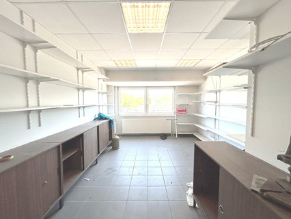 Warehouse/storage area to sell in Treves-Euren