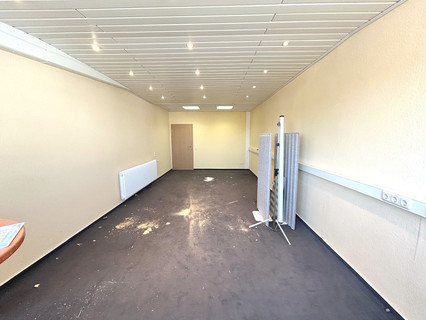 Warehouse/storage area to sell in Treves-Euren