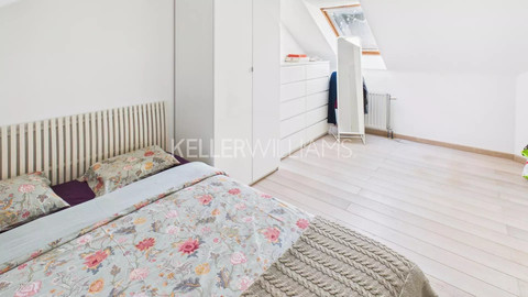 Triplex with 4 bedroom(s) to sell in Bridel