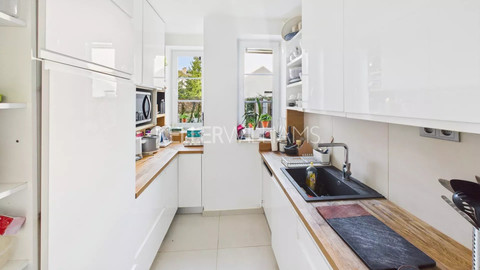 Triplex with 4 bedroom(s) to sell in Bridel