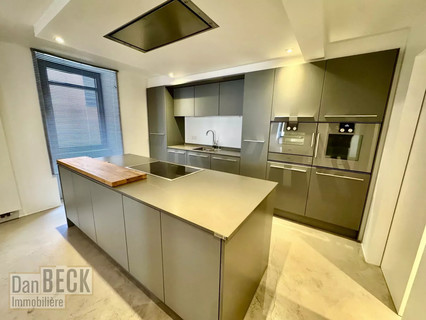 Moradia com 5 quarto(s) para venda em Machtum