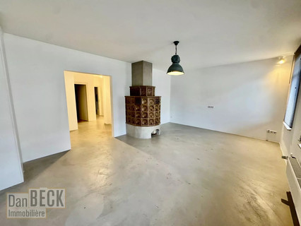 Moradia com 5 quarto(s) para venda em Machtum