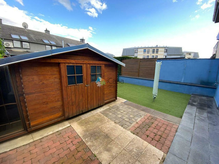 Moradia com 5 quarto(s) para venda em Berchem