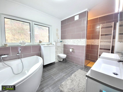 Maison 5 chambre(s) à vendre à Nittel