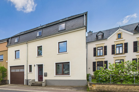 Moradia com 4 quarto(s) para venda em Kehlen