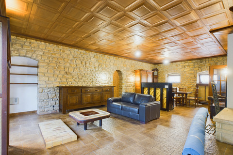 Maison 6 chambre(s) à vendre à Nospelt