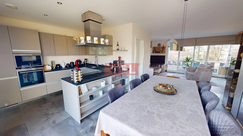 Duplex com 3 quarto(s) para venda em Bridel