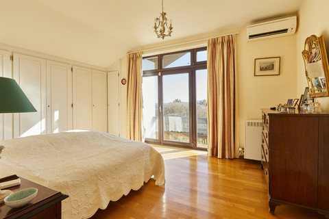 Moradia com 7 quarto(s) para venda em Oberanven