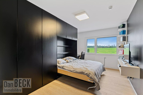 Moradia com 4 quarto(s) para venda em Ellange