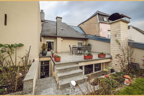 Casa geminada com 5 quarto(s) para venda em Remich