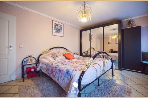 Casa geminada com 5 quarto(s) para venda em Remich