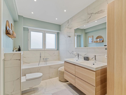 Moradia com 5 quarto(s) para venda em Luxembourg-Cessange