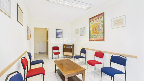 Office to sell in Luxembourg