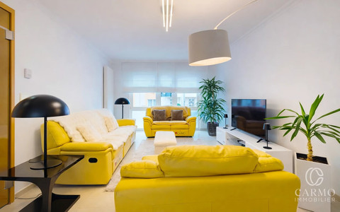 Moradia com 4 quarto(s) para venda em Roodt-sur-Syre