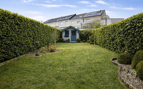 Moradia com 4 quarto(s) para venda em Roodt-sur-Syre