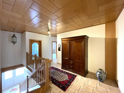 Moradia com 4  quarto(s) para venda em Merzkirchen