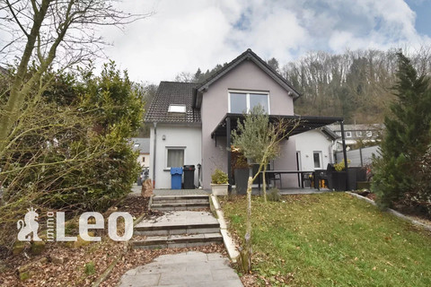 Moradia com 3 quarto(s) para venda em Roth a.d. Our