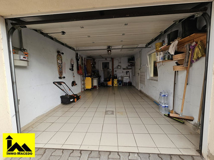 Moradia geminada com 4 quarto(s) para venda em Beringen