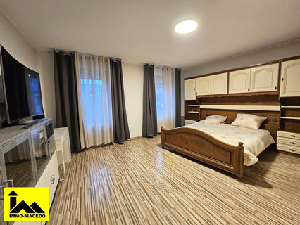 Moradia geminada com 4 quarto(s) para venda em Beringen