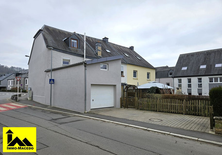 Moradia geminada com 4 quarto(s) para venda em Beringen