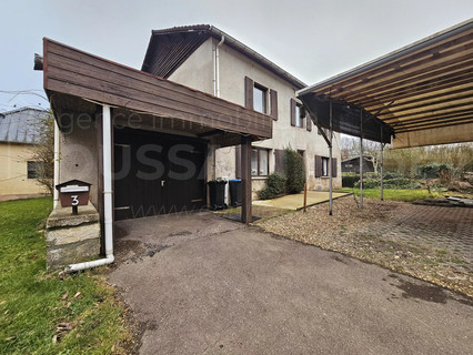 Moradia com 3 quarto(s) para venda em Platen