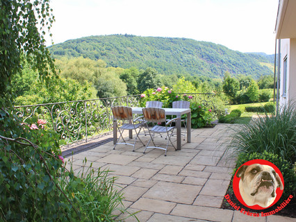 Moradia com 5 quarto(s) para venda em Wiltingen