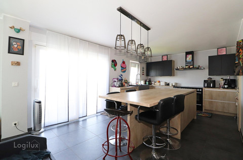 Moradia individual com 4 quarto(s) para venda em Rodange