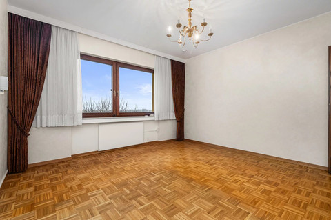 House with 5 bedroom(s) to sell in Munsbach