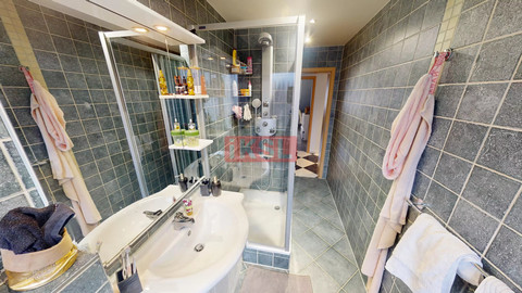 Escritório com 8 quarto(s) para venda em Differdange