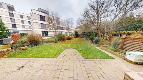 Escritório com 8 quarto(s) para venda em Differdange